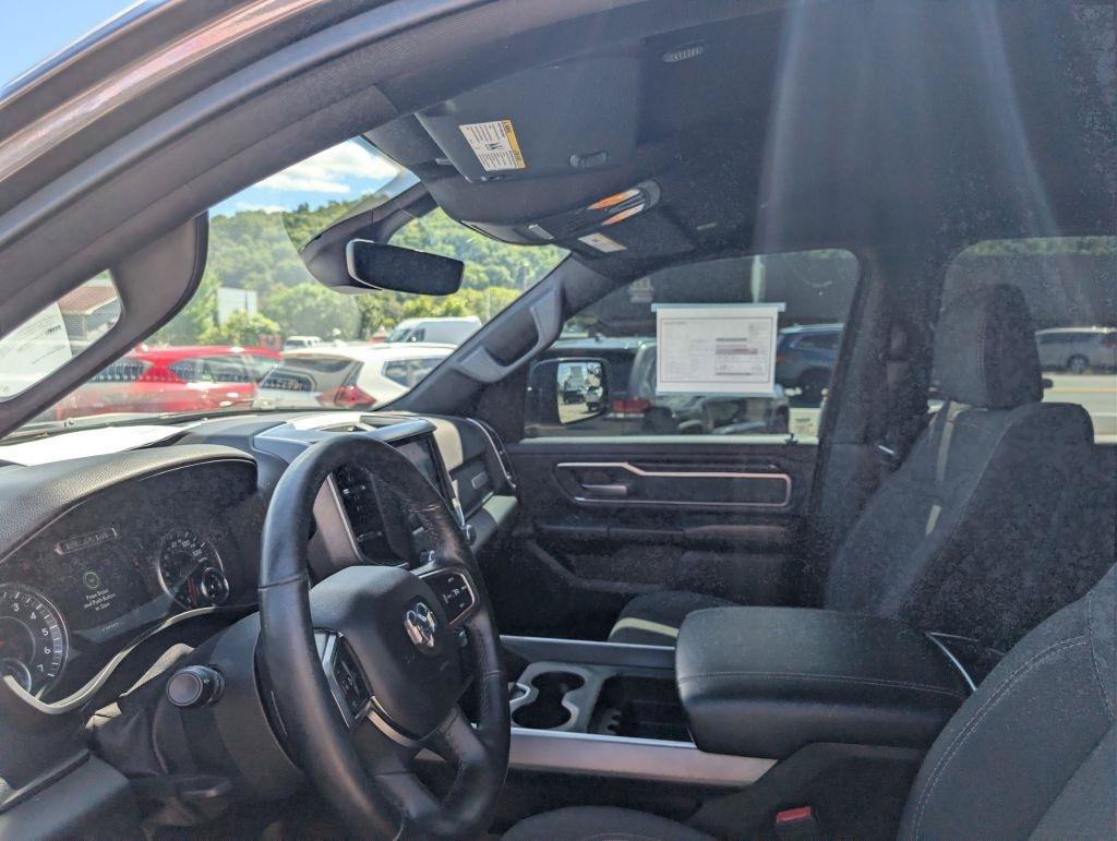 Used 2019 RAM 1500 Big Horn AWD/4WD image 18