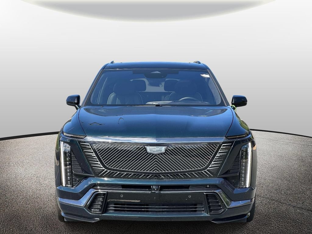 Certified 2026 Cadillac Vistiq Platinum w/ LPO, Floor Liner Package AWD/4WD image 5