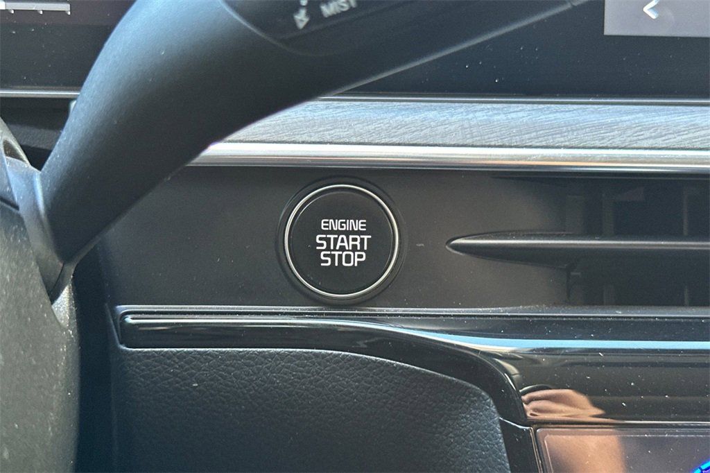 Used 2025 Kia K5 EX image 25