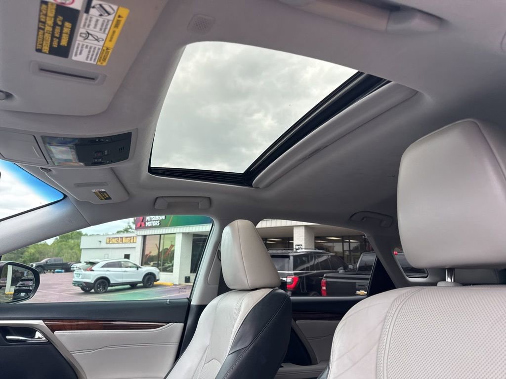 Used 2019 Lexus RX 350 FWD w/ Navigation Package image 12