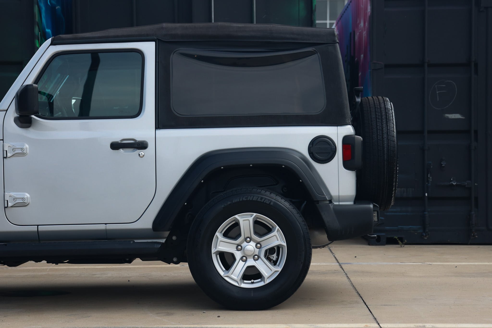 Used 2022 Jeep Wrangler Sport AWD/4WD image 27