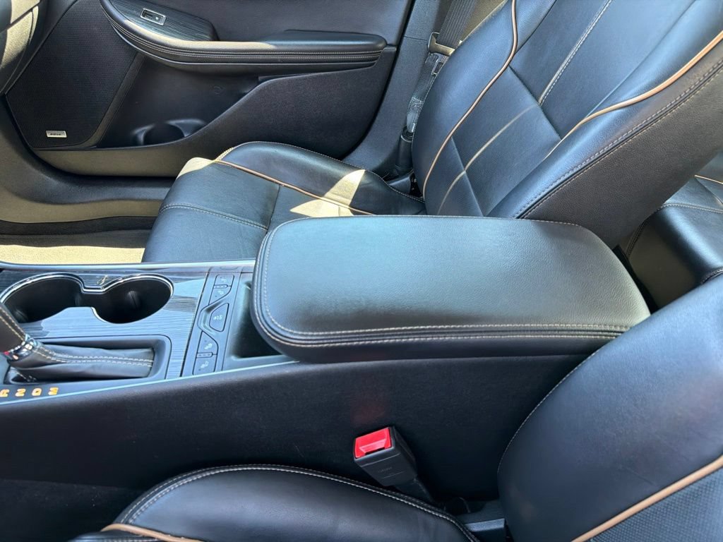 Used 2019 Chevrolet Impala Premier FWD image 15