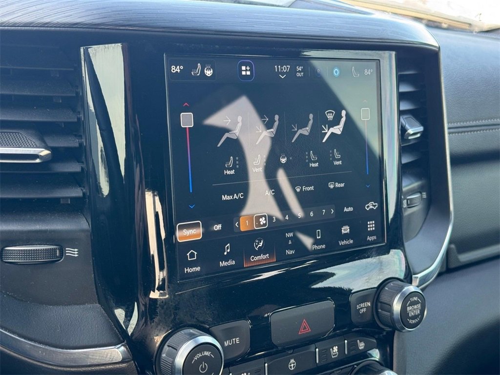 Used 2024 RAM 1500 Laramie image 23