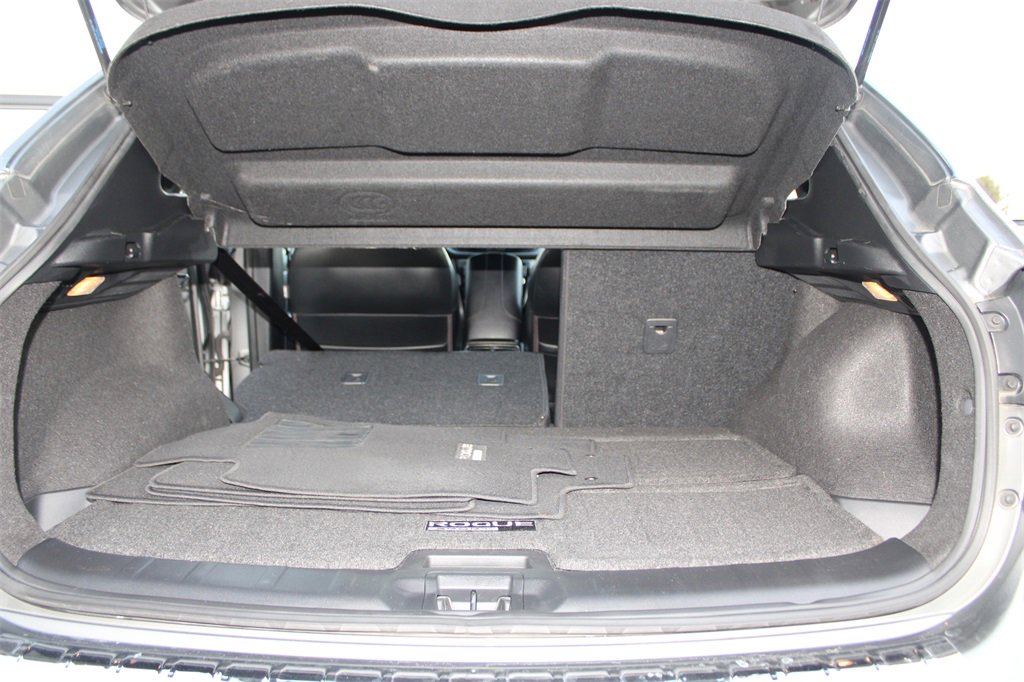 Used 2018 Nissan Rogue Sport SL w/ SL Premium Package image 14