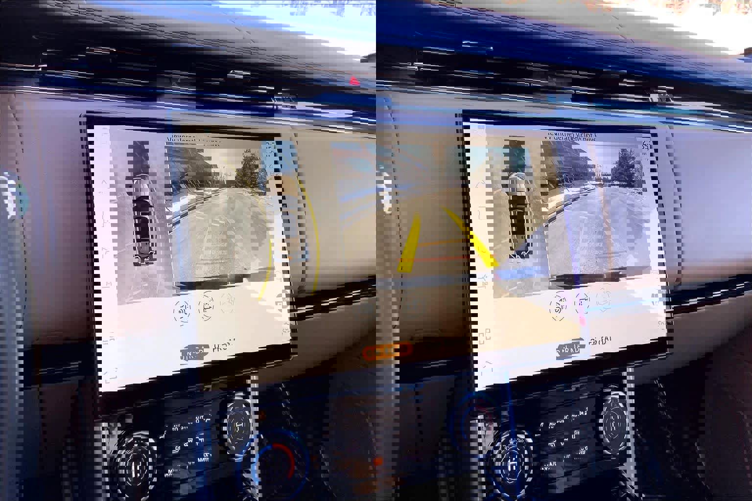 Used 2023 Land Rover Range Rover Autobiography image 28