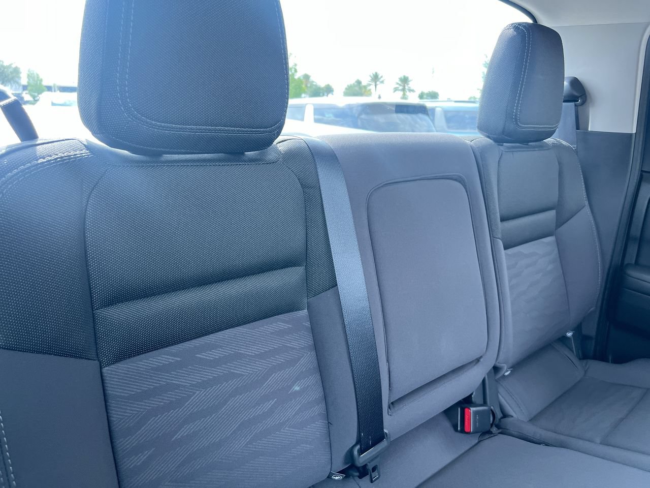 Used 2024 Nissan Frontier SV w/ Technology Package RWD image 30