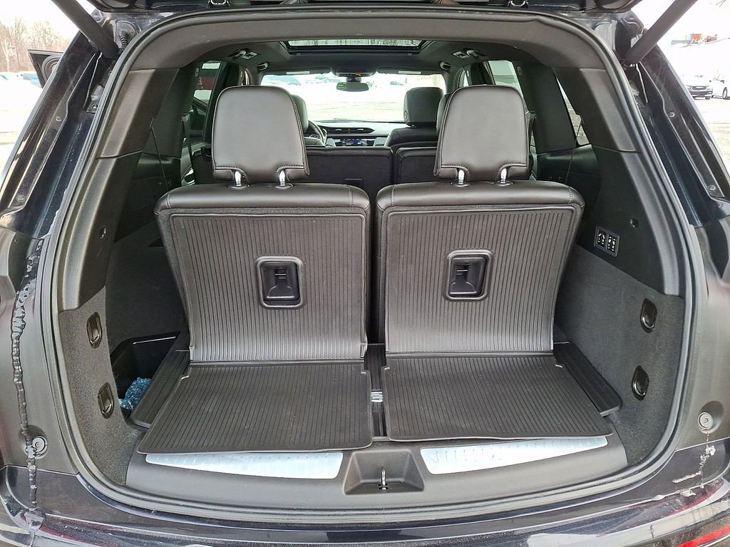 Used 2021 Cadillac XT6 Premium Luxury image 28