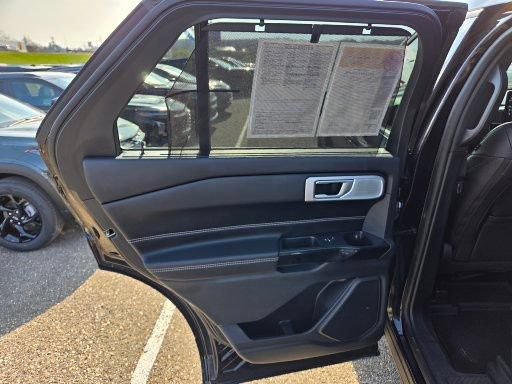 Used 2021 Ford Explorer ST w/ ST Street Pack AWD/4WD image 17