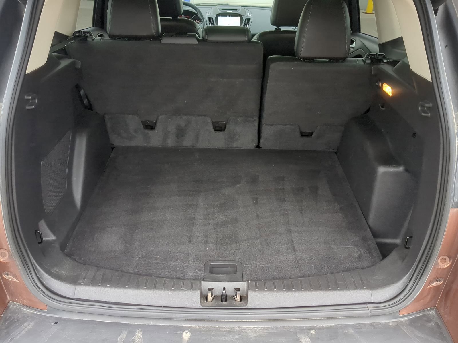 Used 2017 Ford Escape Titanium w/ Canadian Touring Package image 38