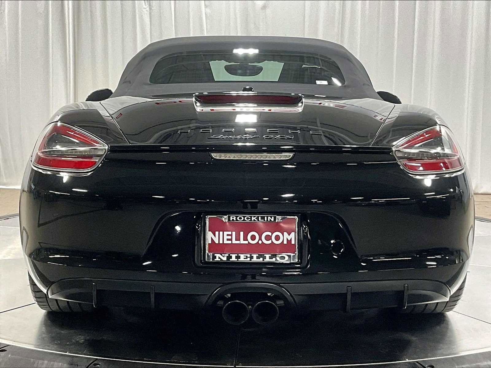 Used 2015 Porsche Boxster GTS image 9