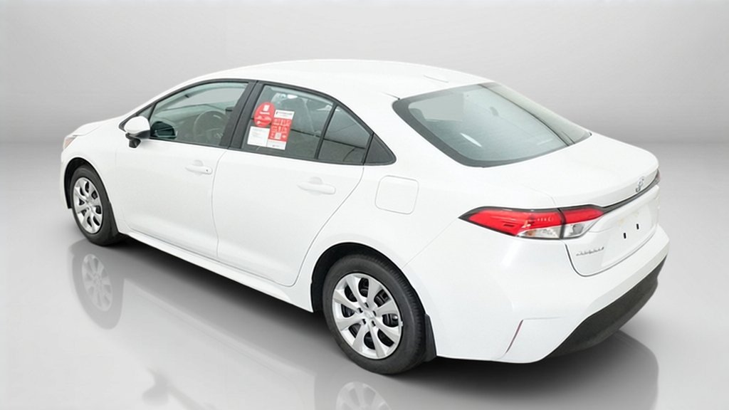 New 2027 Toyota Corolla LE FWD image 30