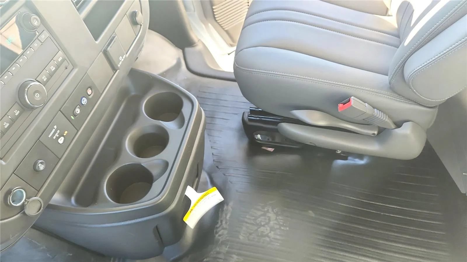 New 2025 Chevrolet Express 2500 Extended w/ Driver Convenience Package RWD image 31