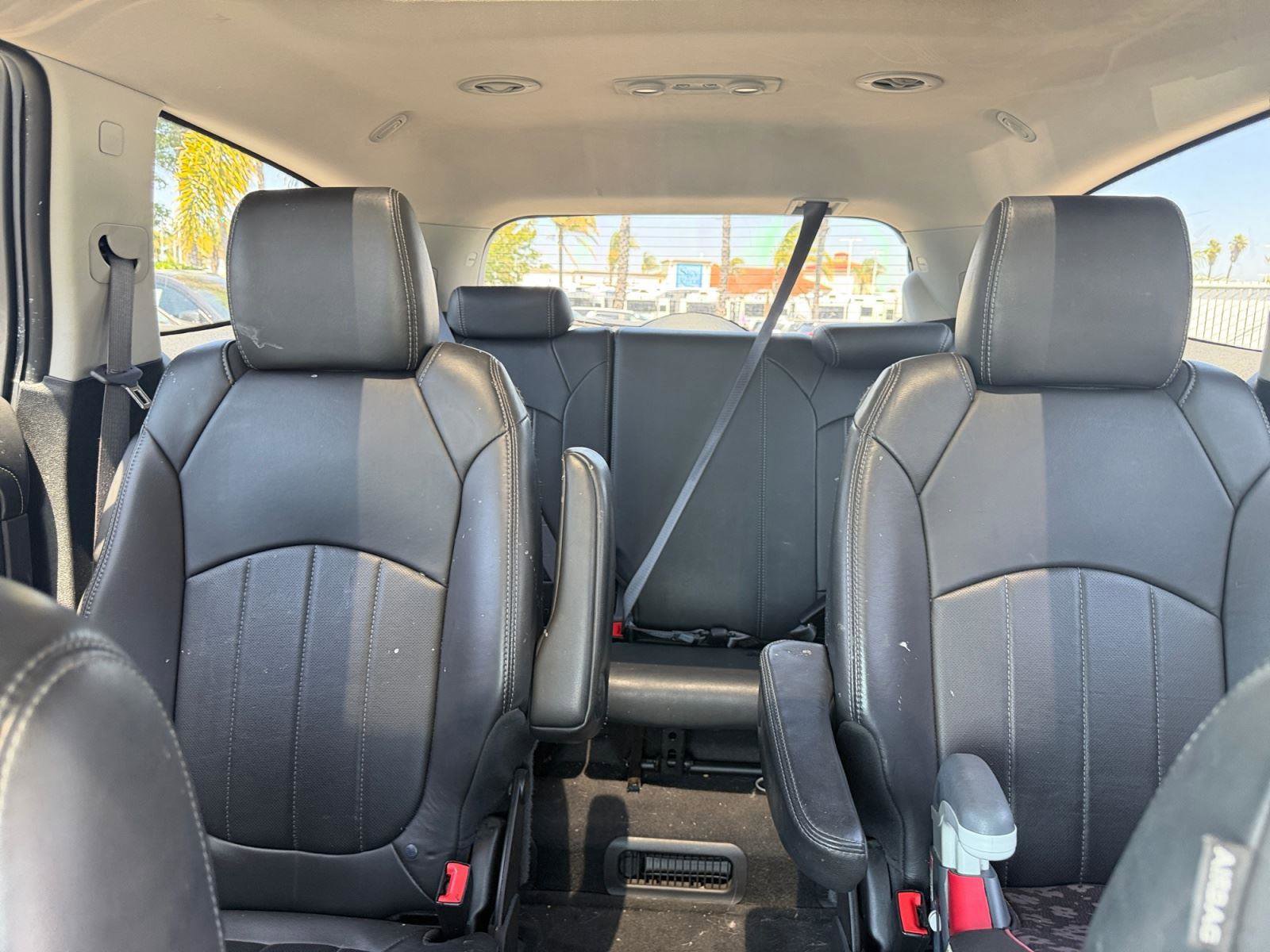 Used 2014 Buick Enclave Premium w/ Trailering Provision Package AWD/4WD image 28