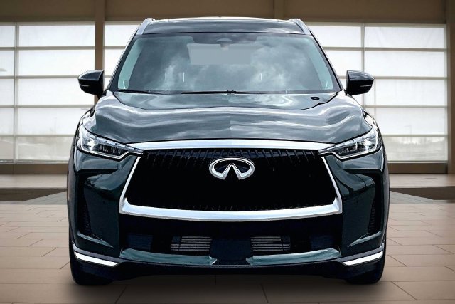 Used 2027 INFINITI QX60 Luxe w/ Cargo Package AWD/4WD image 3