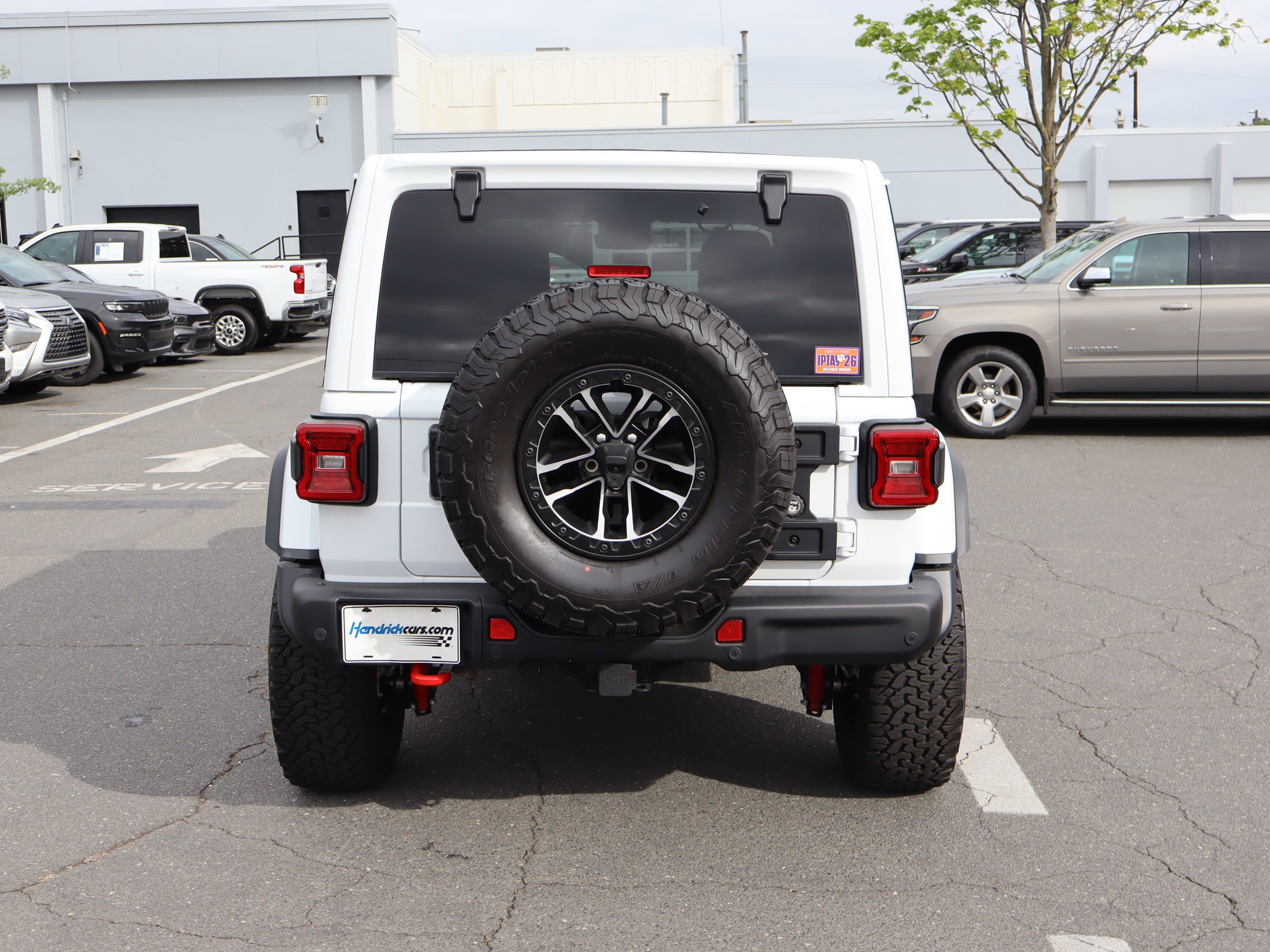 Used 2025 Jeep Wrangler Unlimited Rubicon AWD/4WD image 9