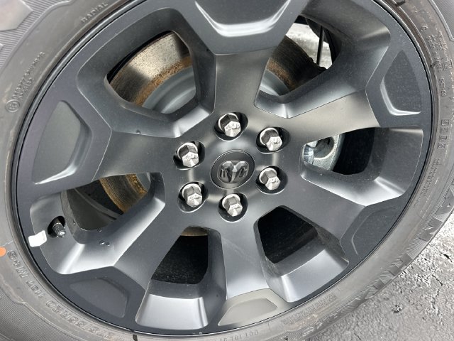 New 2027 RAM 1500 4x4 Crew Cab image 25
