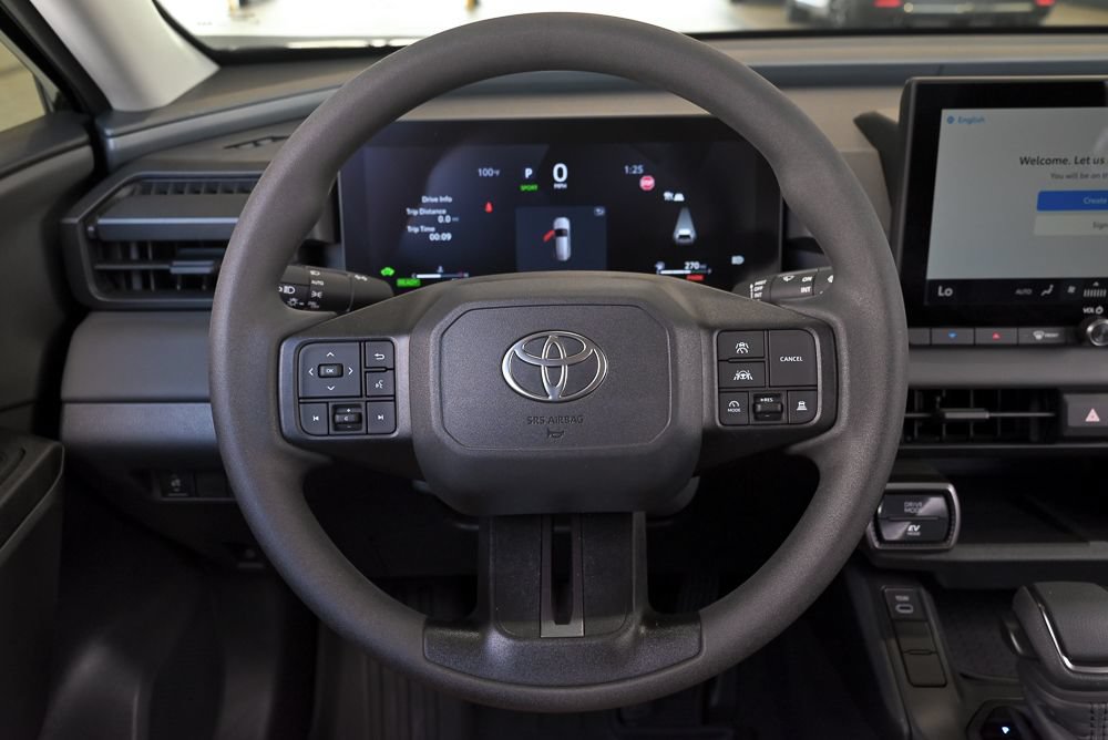 Used 2026 Toyota RAV4 LE FWD image 19