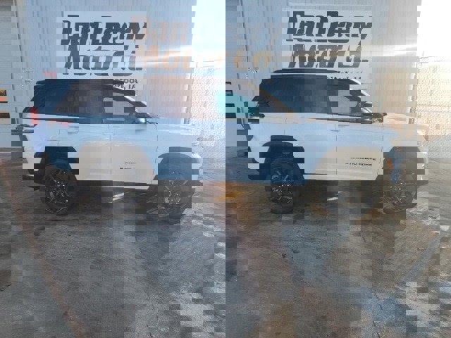 New 2025 Jeep Grand Cherokee Limited image 13