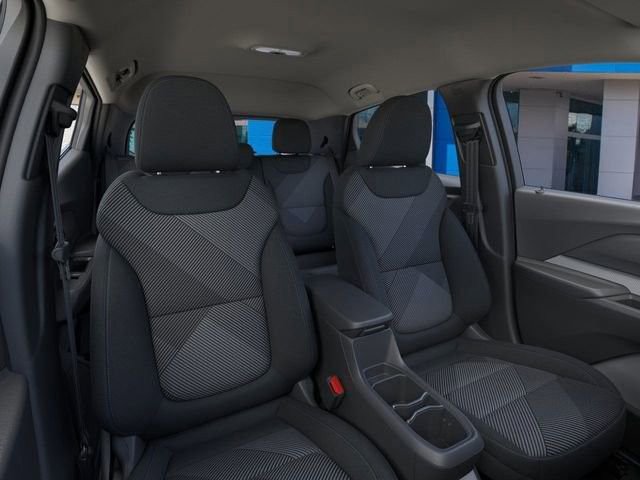 New 2027 Chevrolet Bolt LT w/ Comfort Package FWD image 17