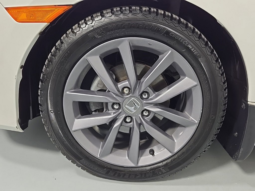 Used 2019 Honda Civic EX-L image 9