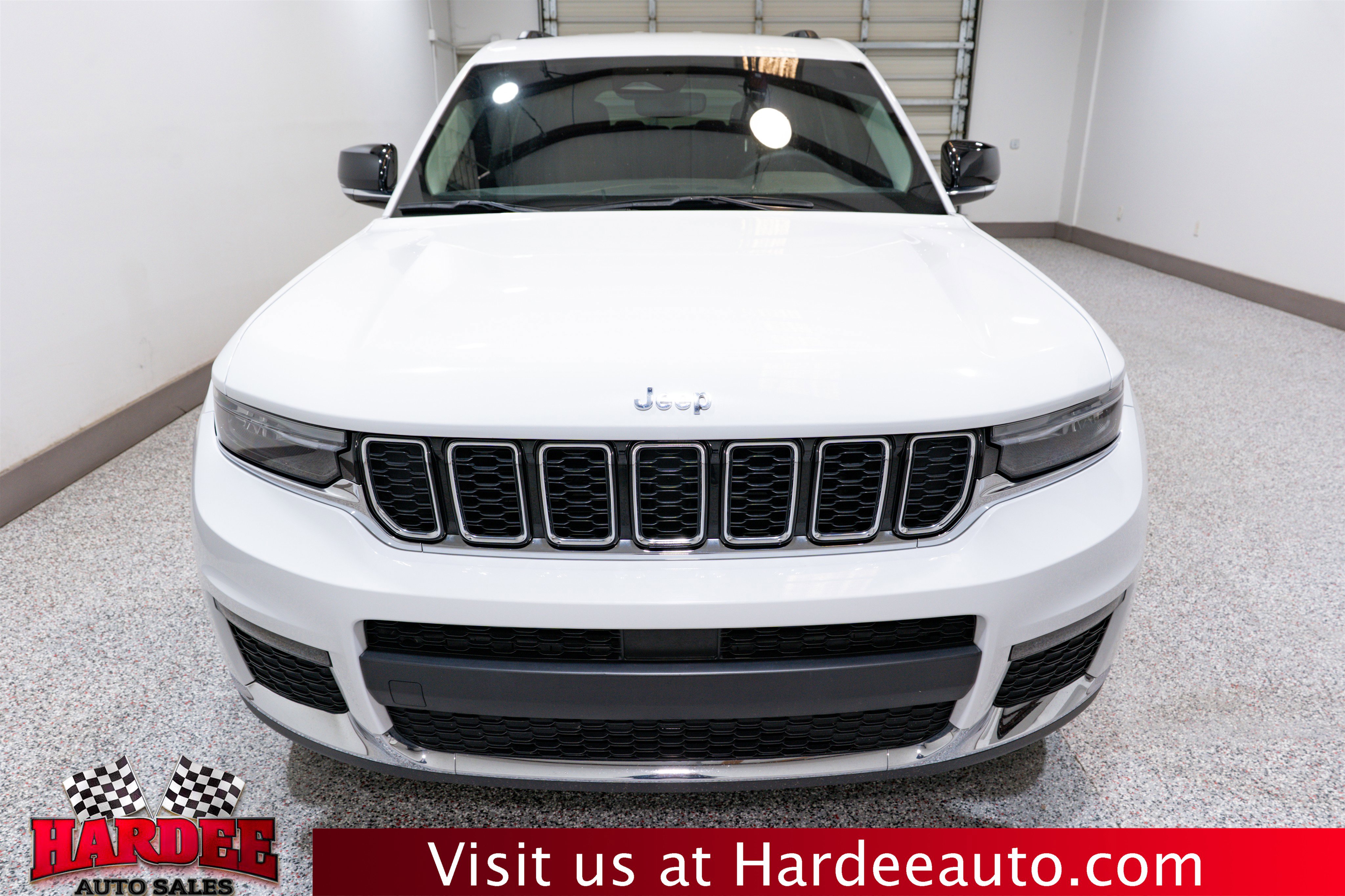 Used 2023 Jeep Grand Cherokee L Limited image 7