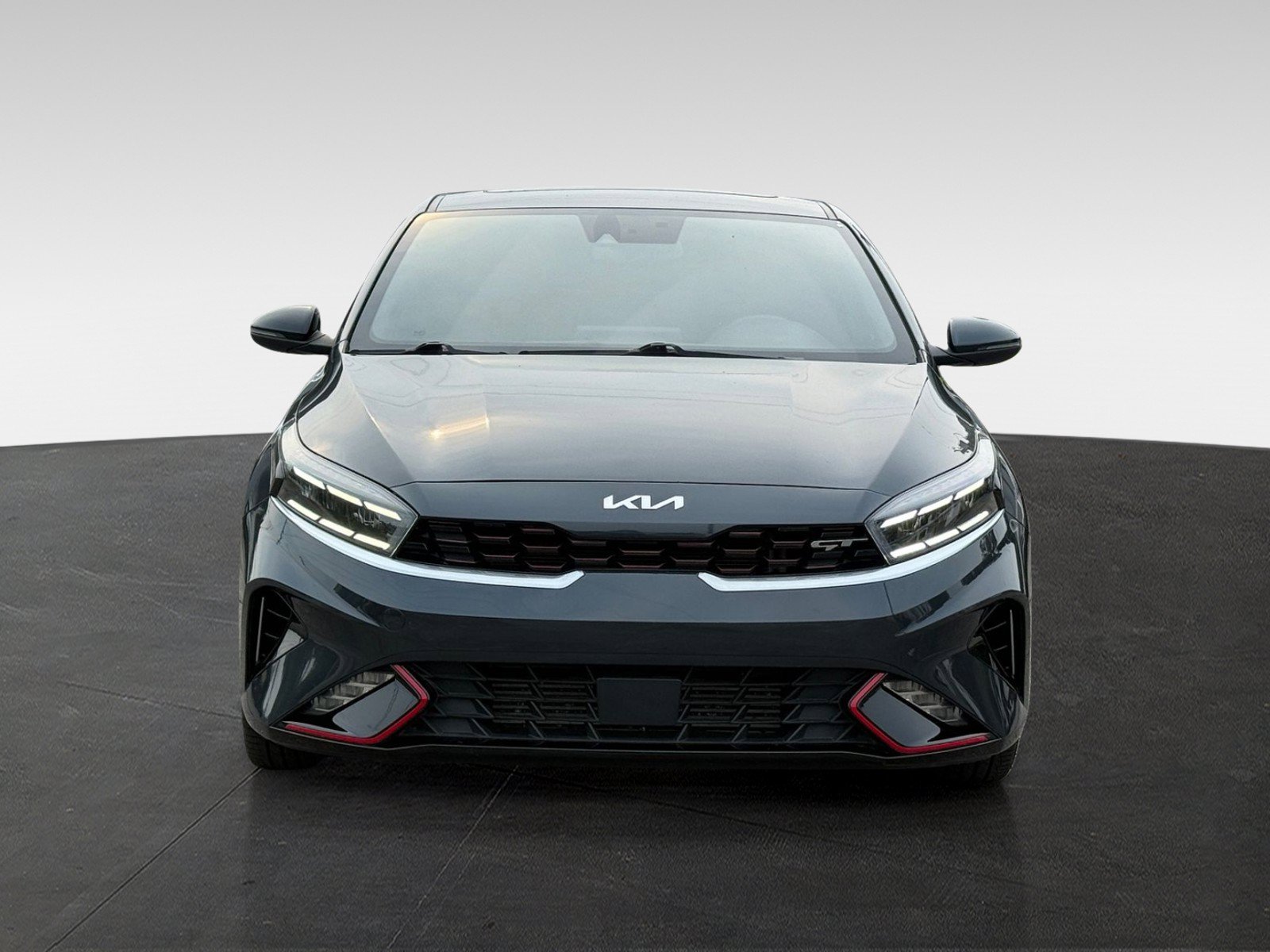 Used 2023 Kia Forte GT w/ GT2 Package FWD image 2