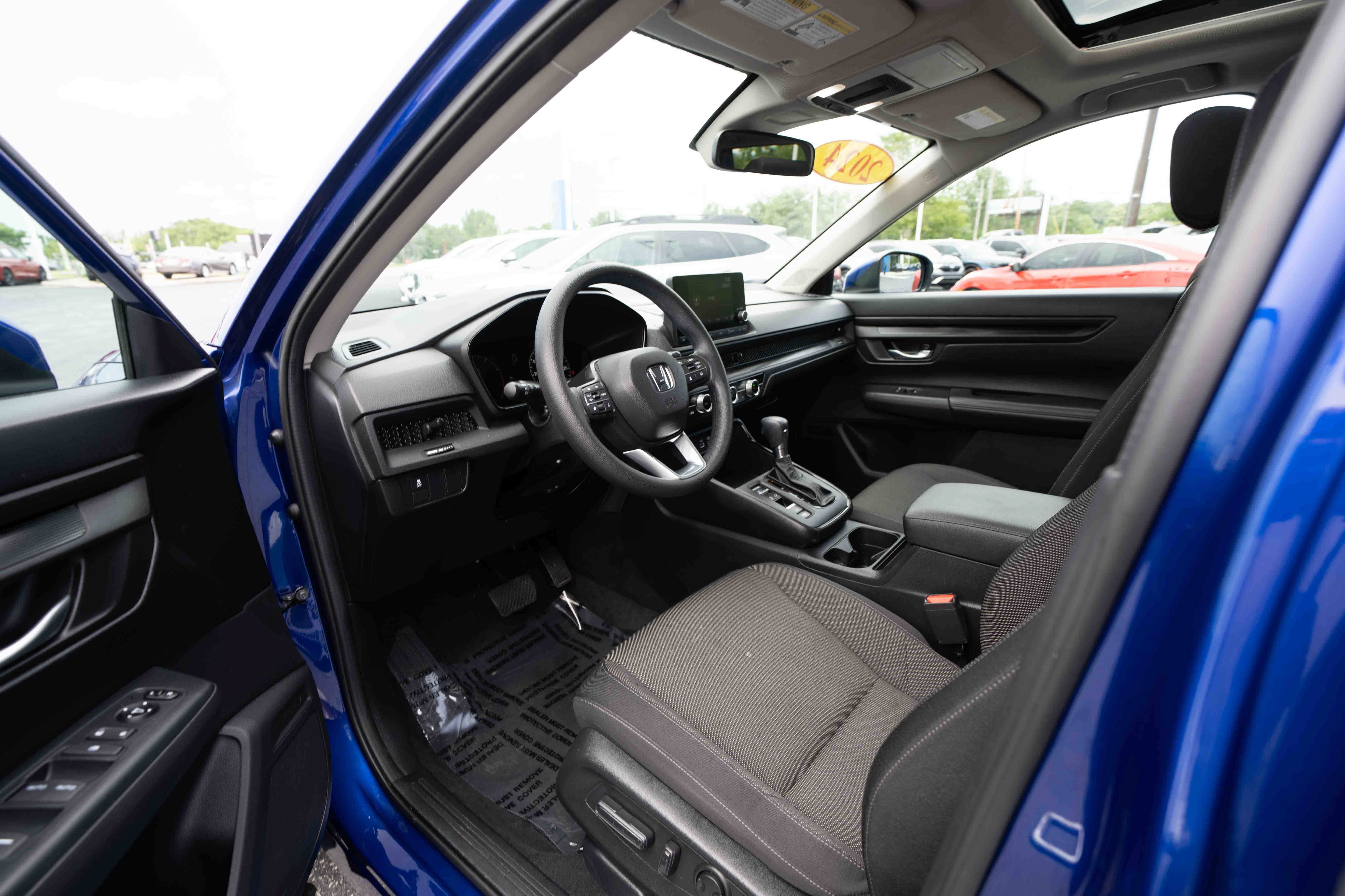 Used 2024 Honda CR-V EX image 8