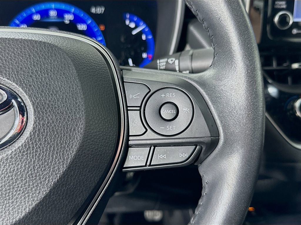 Used 2022 Toyota Corolla XSE image 23