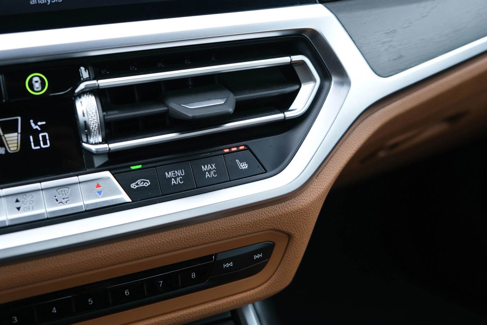 Used 2022 BMW 330i xDrive Sedan w/ Driving Assistance Package image 41