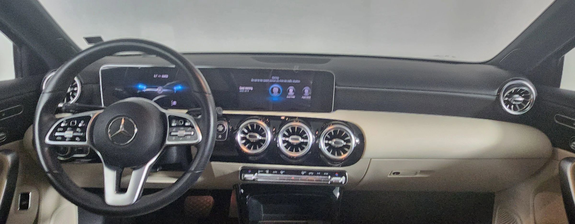 Used 2019 Mercedes-Benz A 220 image 22