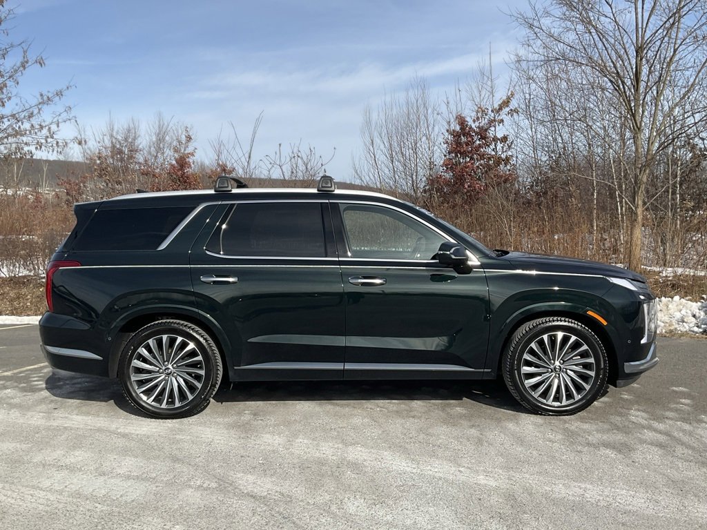 Used 2023 Hyundai Palisade Calligraphy w/ Cargo Package image 27