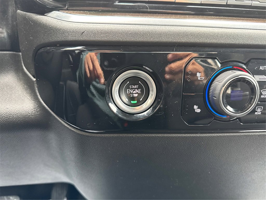 Used 2023 Chevrolet Silverado 1500 LT image 27