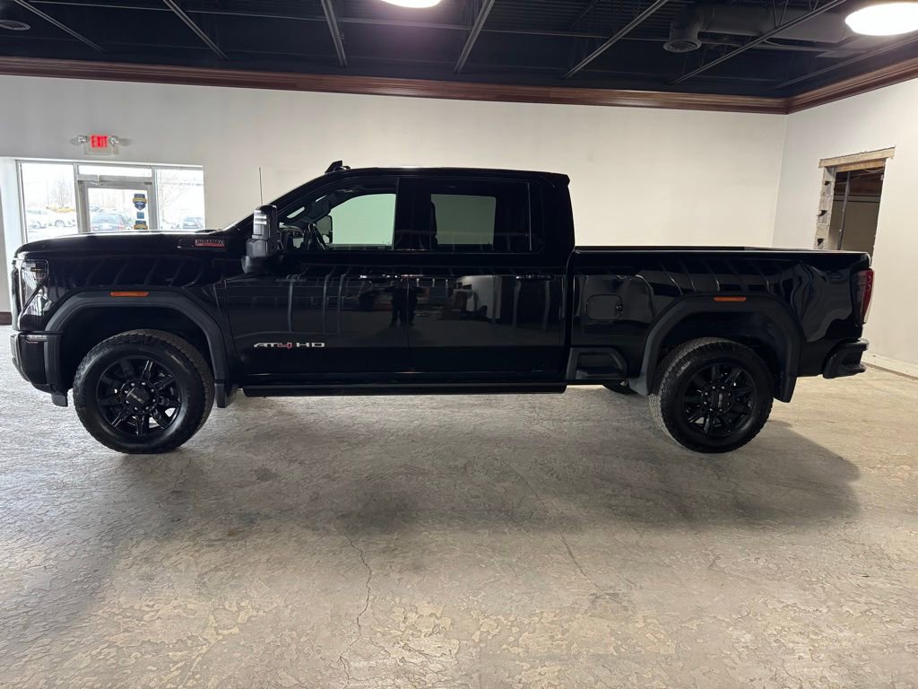 Used 2024 GMC Sierra 2500 AT4 w/ AT4 Premium Plus Package image 7