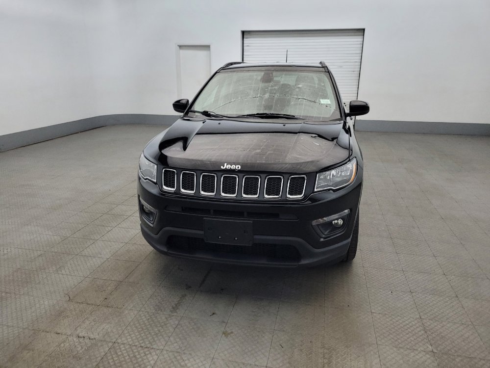 Used 2018 Jeep Compass Latitude w/ Popular Equipment Group AWD/4WD image 15