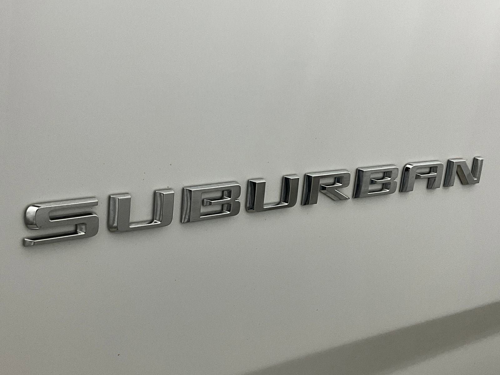 Used 2024 Chevrolet Suburban High Country w/ Max Trailering Package AWD/4WD image 30