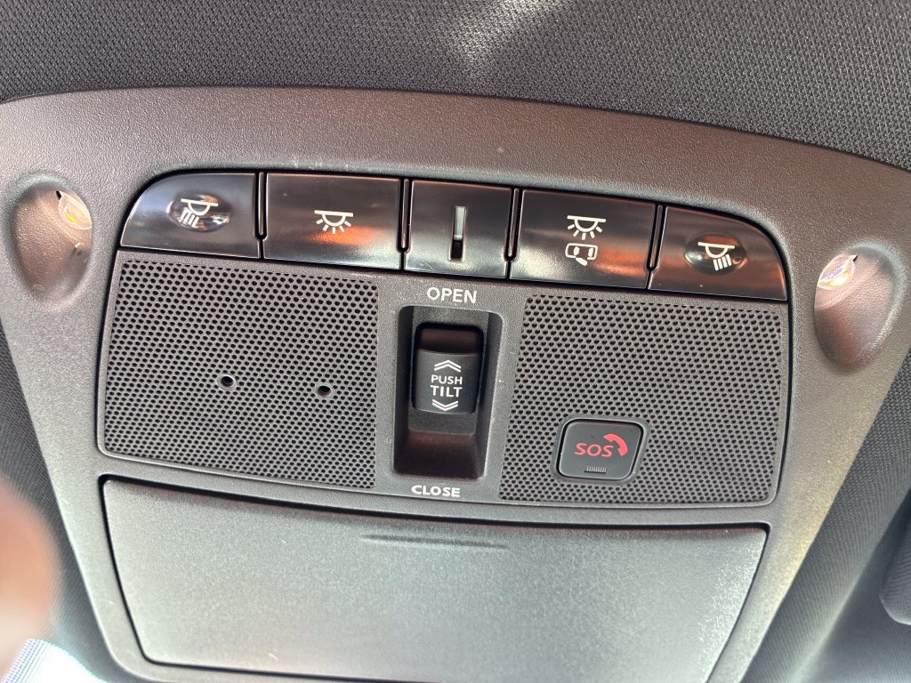 Used 2019 Nissan Maxima Platinum w/ Reserve Package FWD image 35
