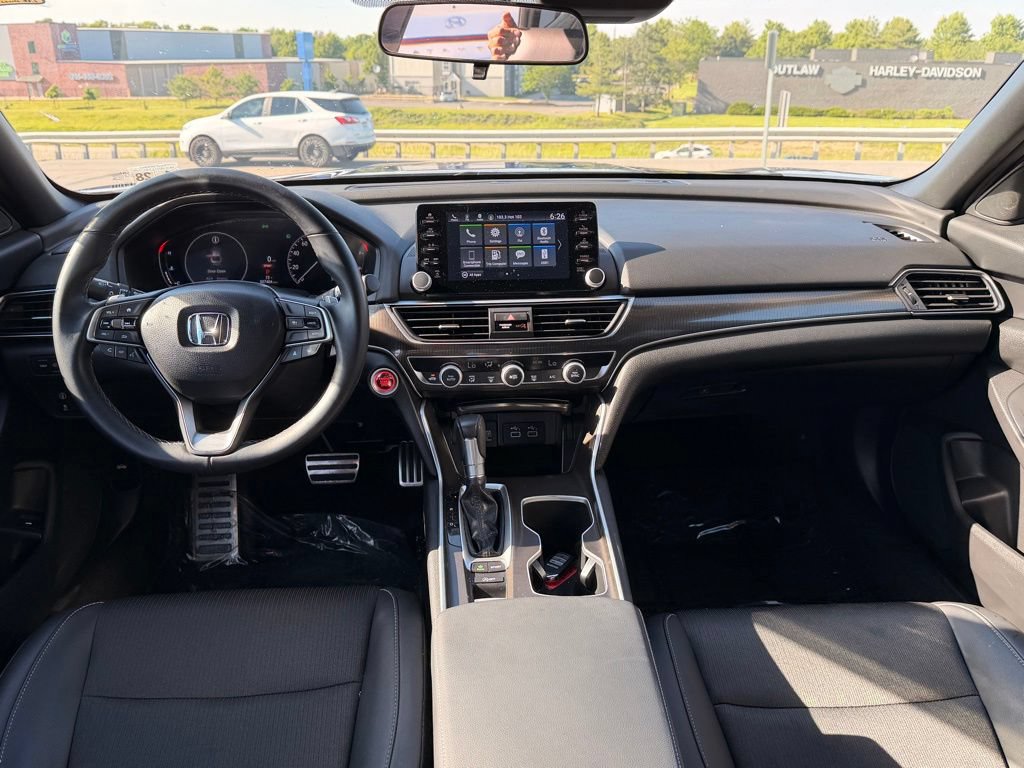 Used 2022 Honda Accord Sport image 3