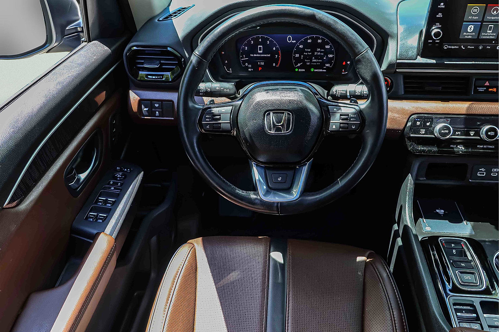 Used 2023 Honda Pilot Elite image 17