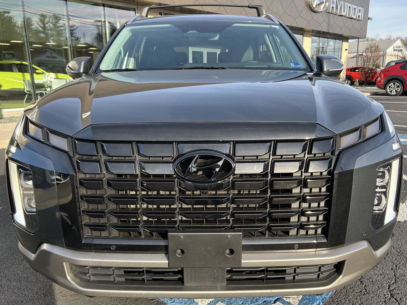 Certified 2023 Hyundai Palisade Limited AWD/4WD image 10