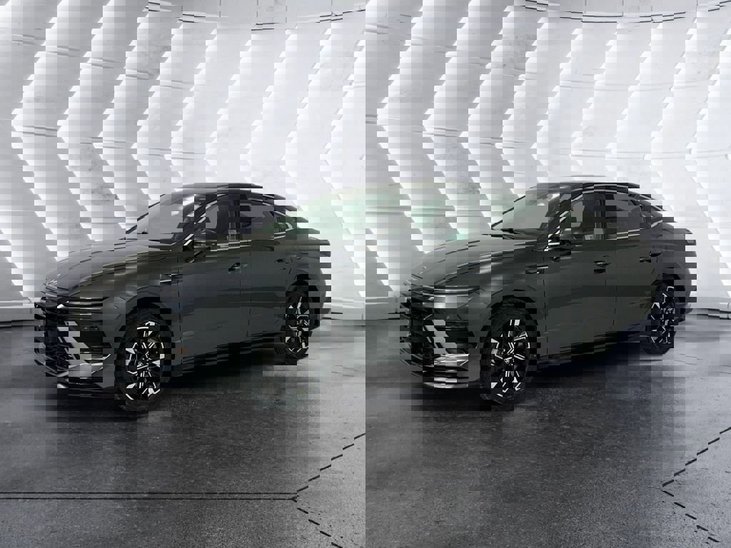 Used 2025 Hyundai Sonata SEL image 3