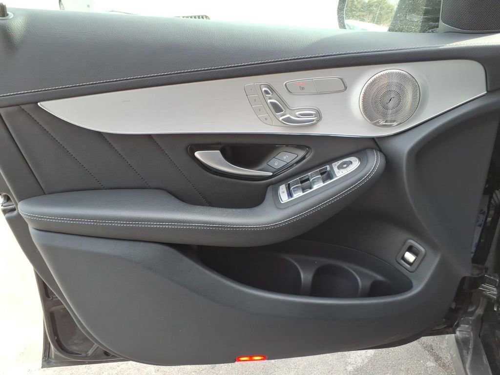 Certified 2023 Mercedes-Benz GLC 300 4MATIC Coupe image 11