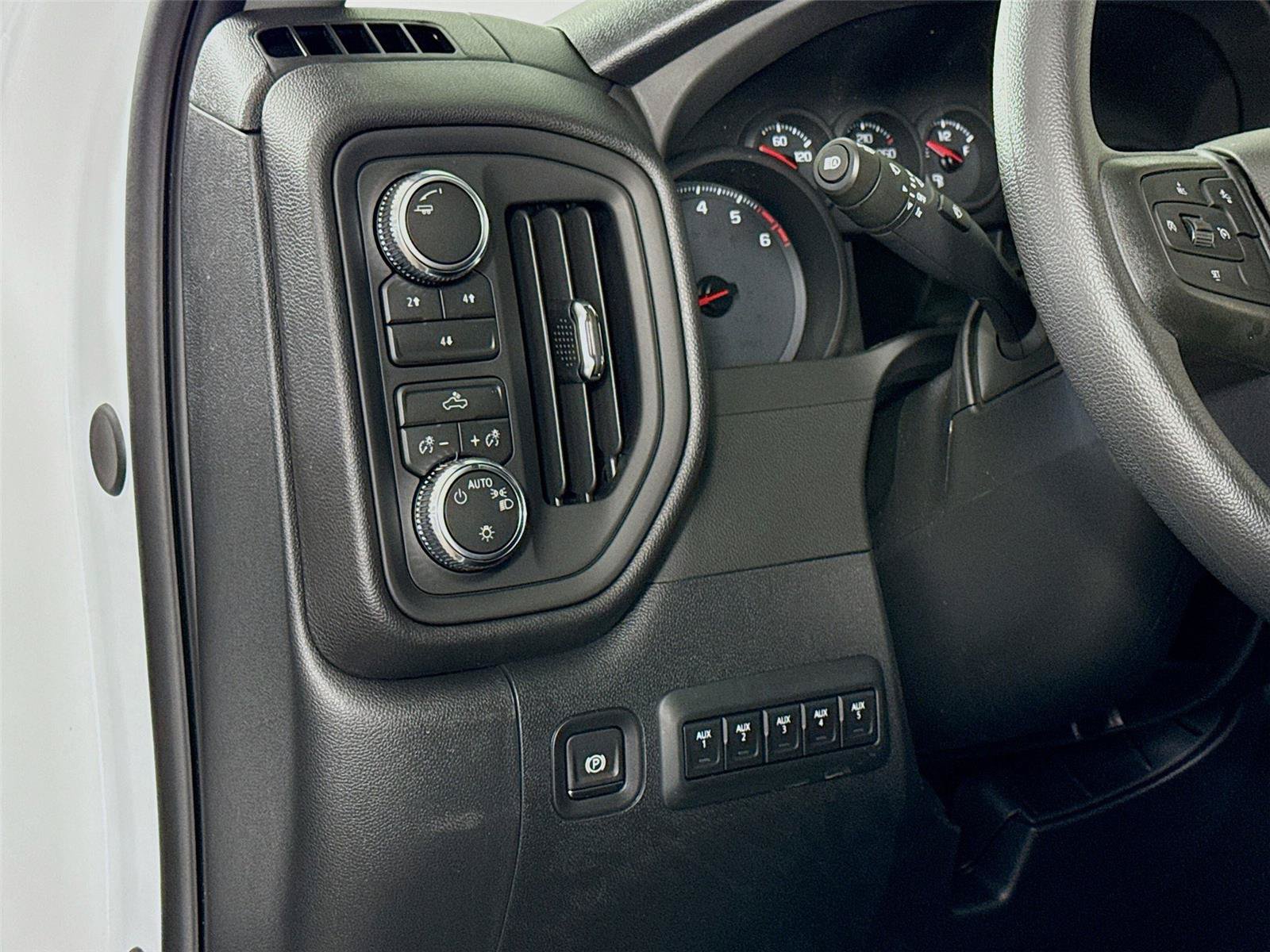 New 2026 GMC Sierra 3500 Pro w/ Convenience Package AWD/4WD image 4
