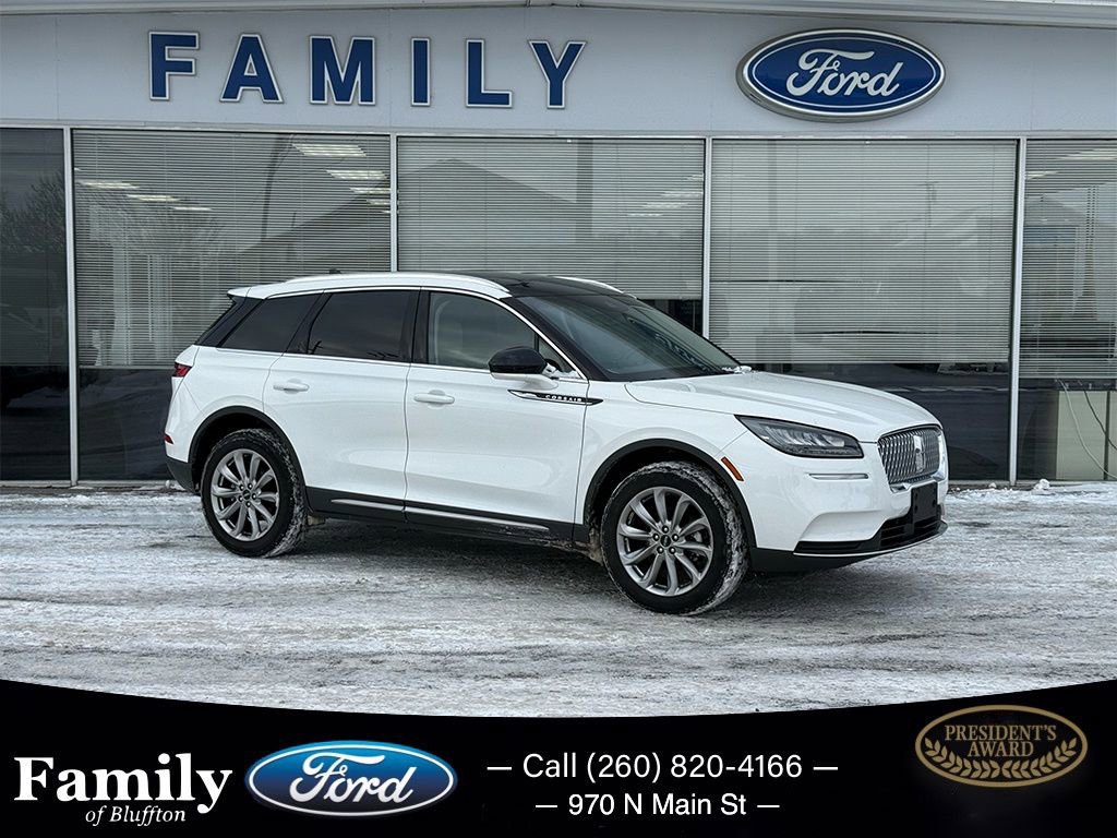 Used 2022 Lincoln Corsair AWD w/ Premium Package image 1