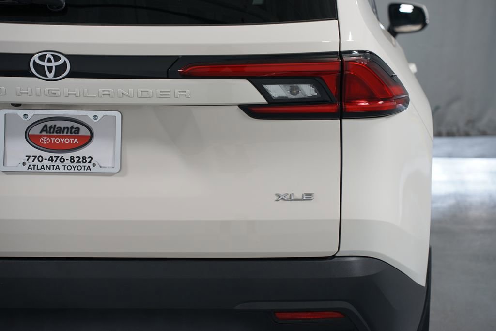 Certified 2024 Toyota Grand Highlander XLE image 10