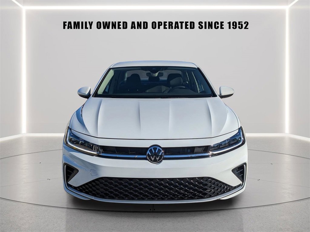 Used 2025 Volkswagen Jetta S image 7