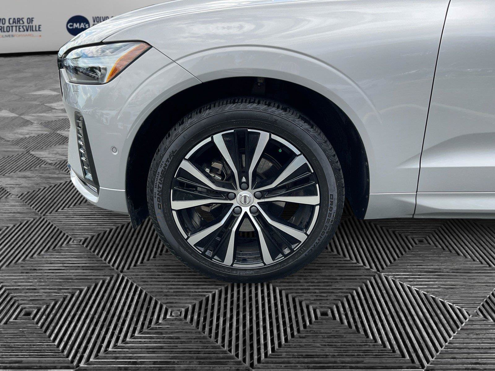Certified 2023 Volvo XC60 B5 Ultimate w/ Climate Package AWD/4WD image 24
