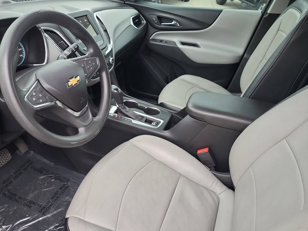 Used 2019 Chevrolet Equinox LS FWD image 11