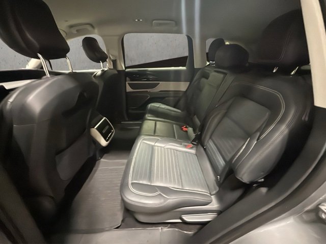 Used 2024 Lincoln Nautilus Reserve image 21