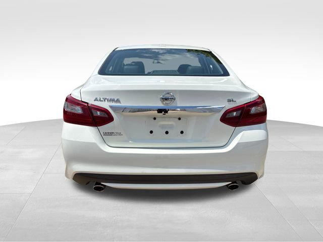 Used 2018 Nissan Altima 2.5 SL FWD image 7