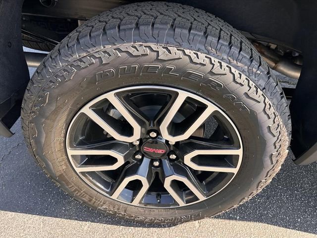 New 2026 GMC Sierra 1500 AT4 w/ AT4 Premium Package image 13